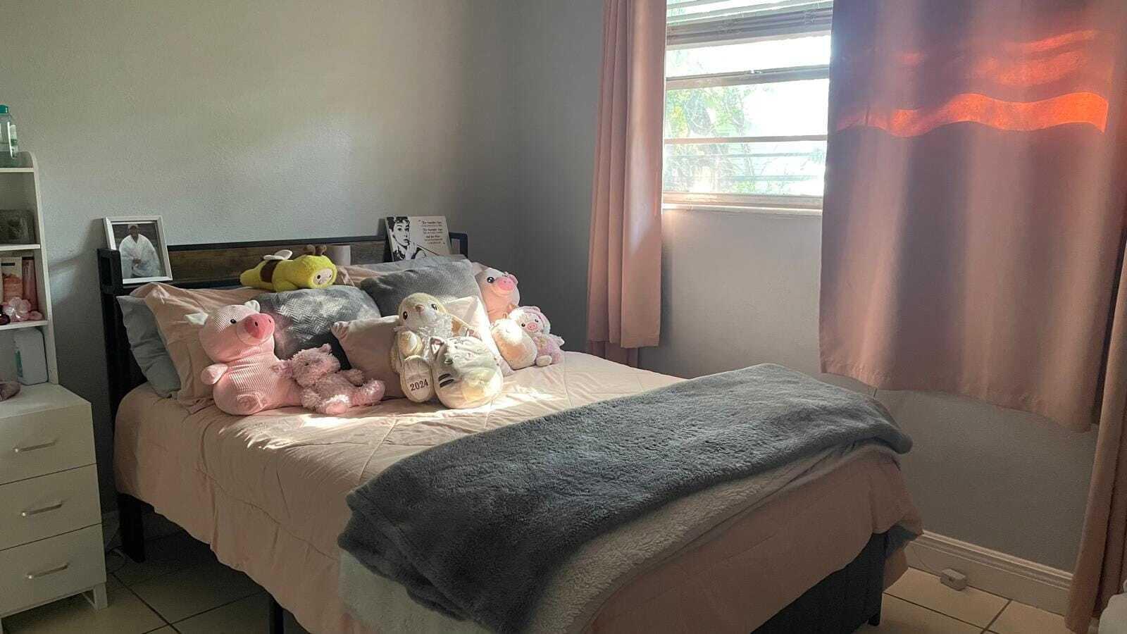 RIVERSIDE - Residential Lease