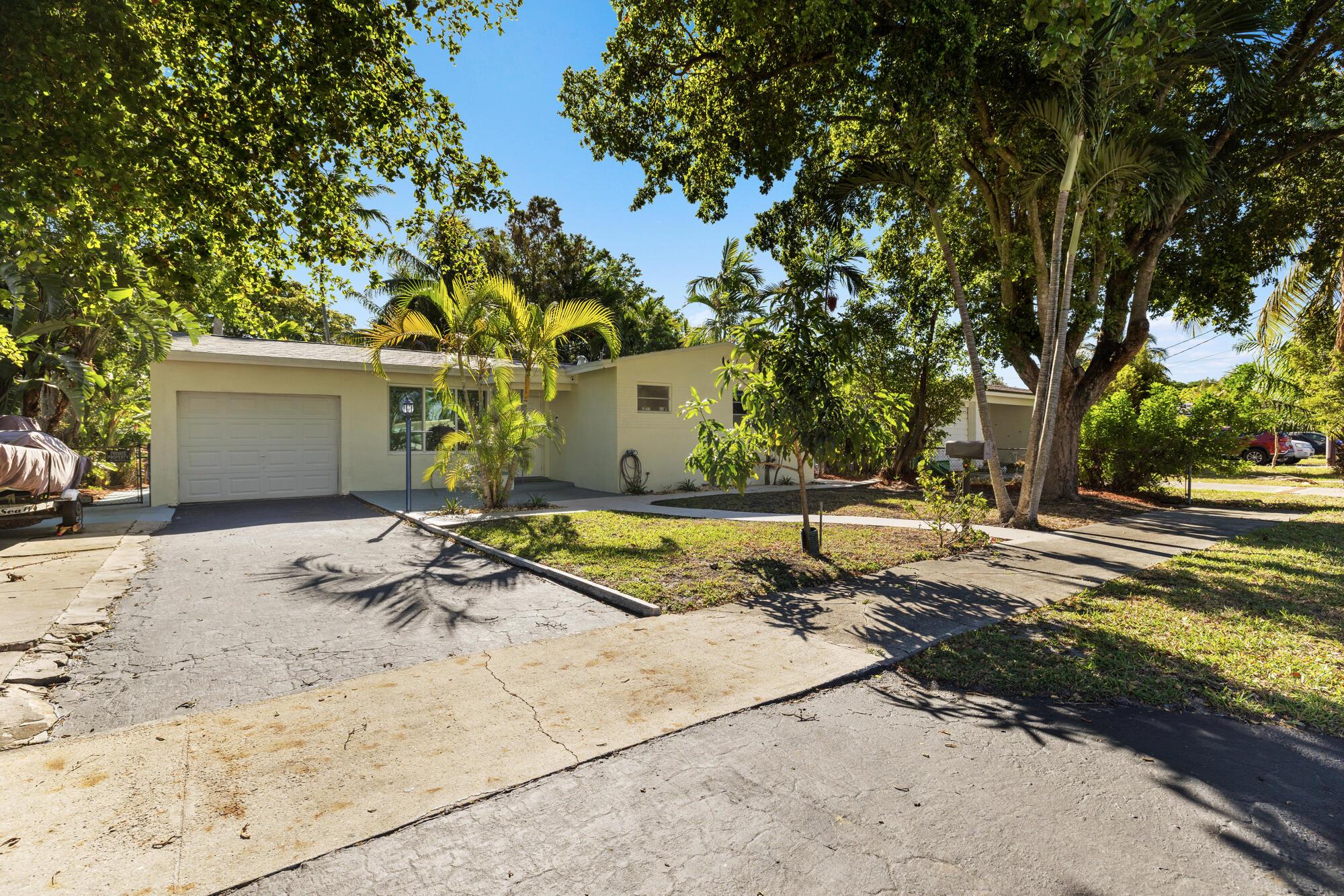 919 N 31st Avenue