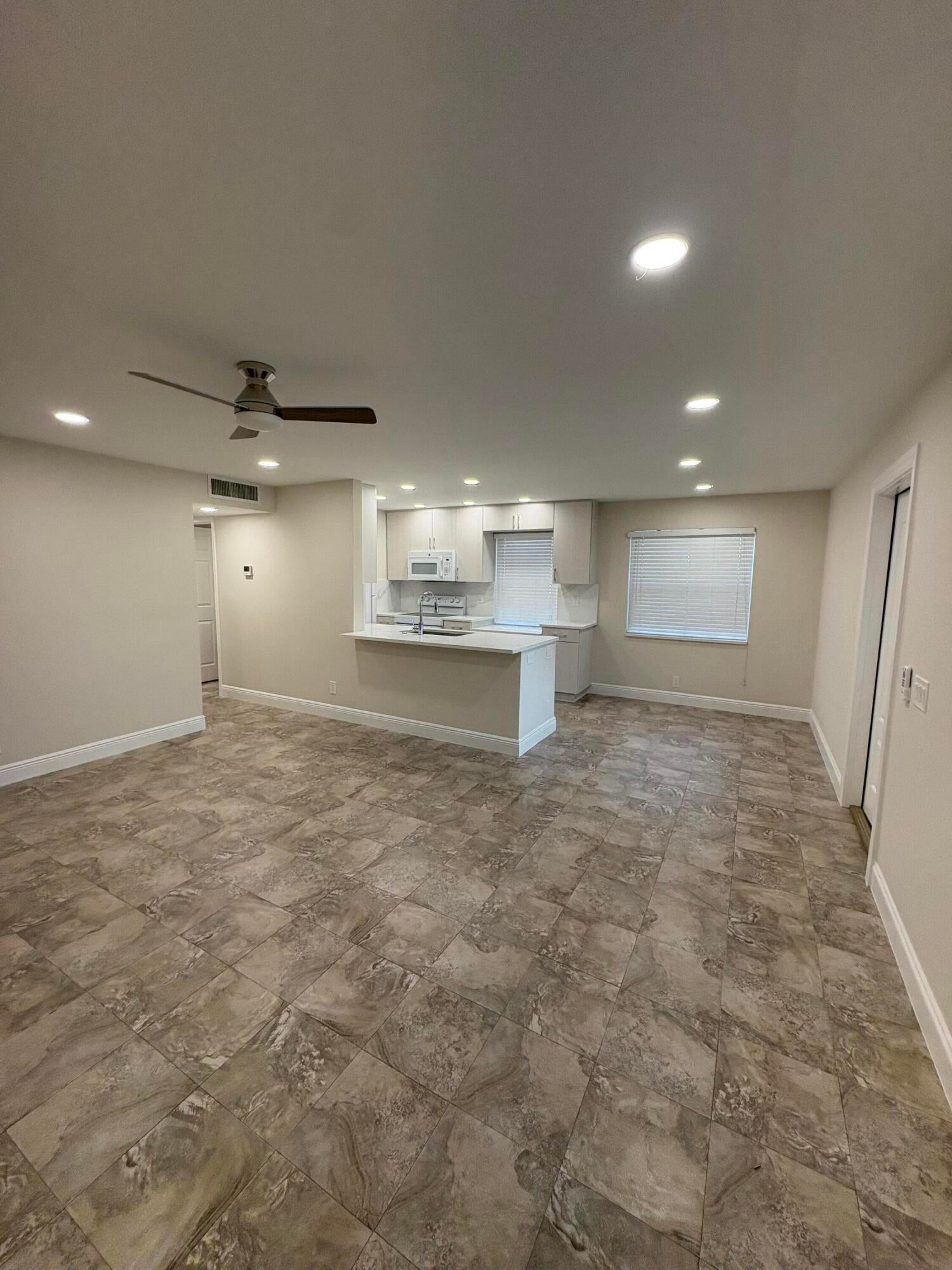 883 Normandy Lane 883