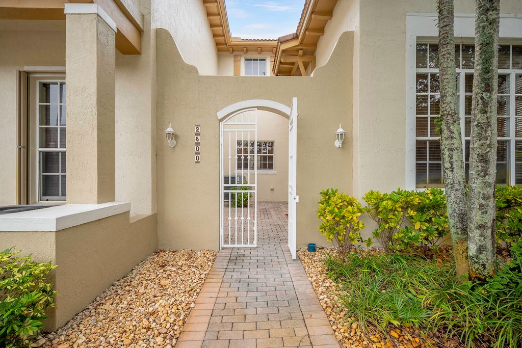 Photo of 2500 NW 4th Street, Boynton Beach, FL 33426 (MLS # R11005107)