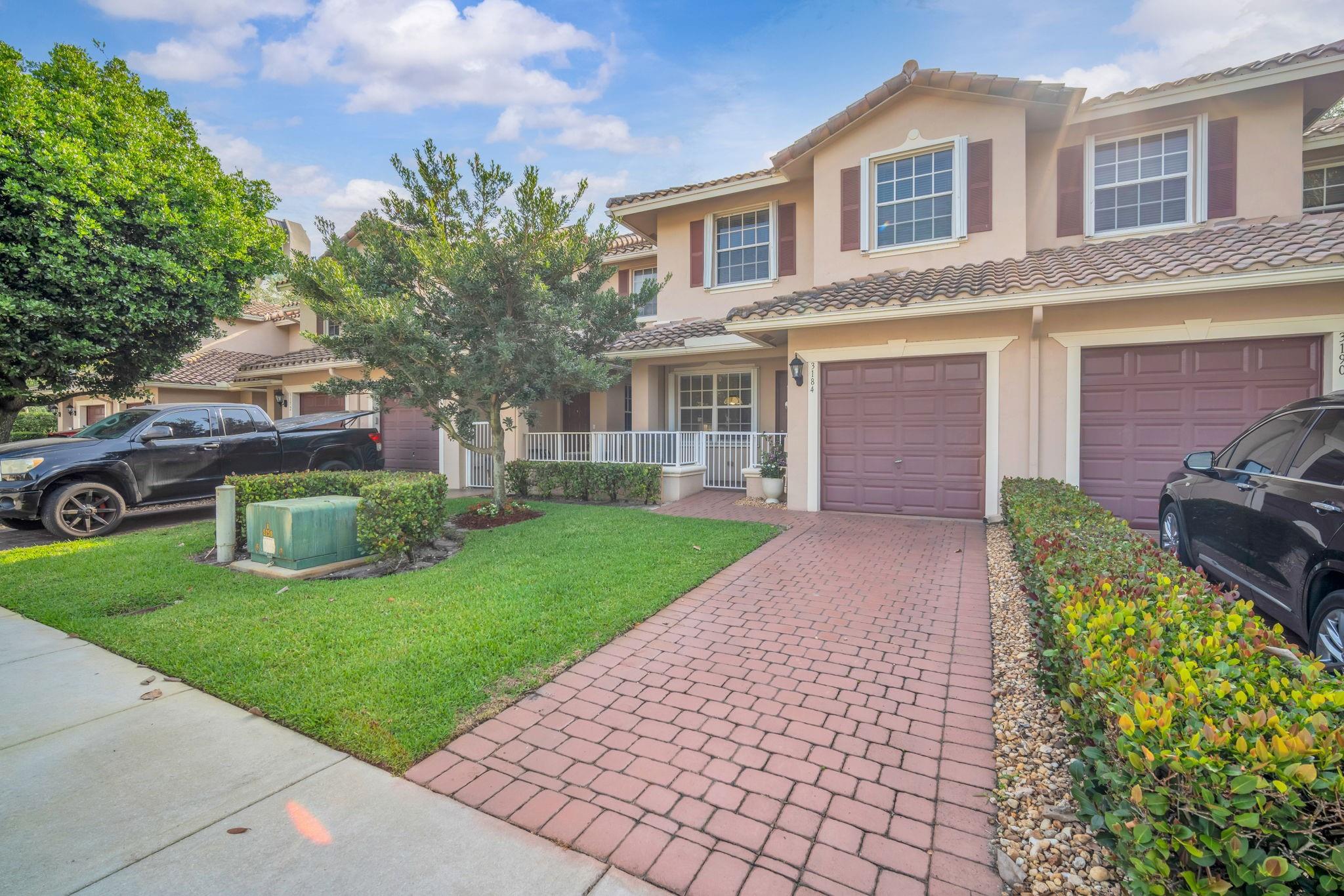 Rolling Hills Golf & Tenn - Residential Lease