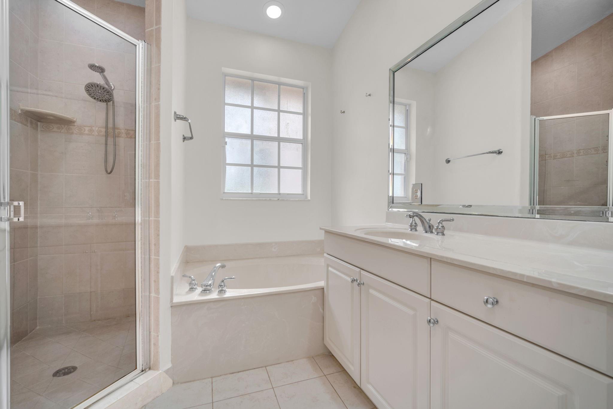 Rolling Hills Golf & Tenn - Residential Lease