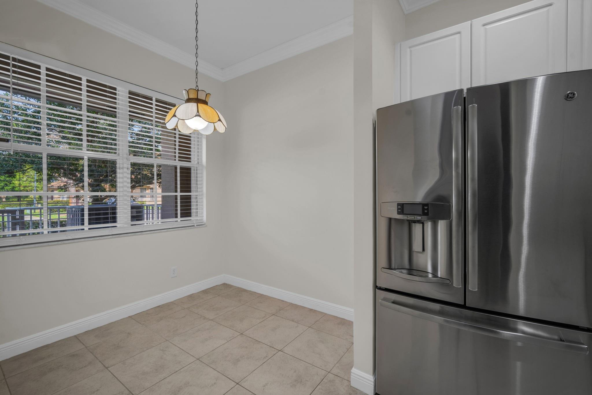 Rolling Hills Golf & Tenn - Residential Lease