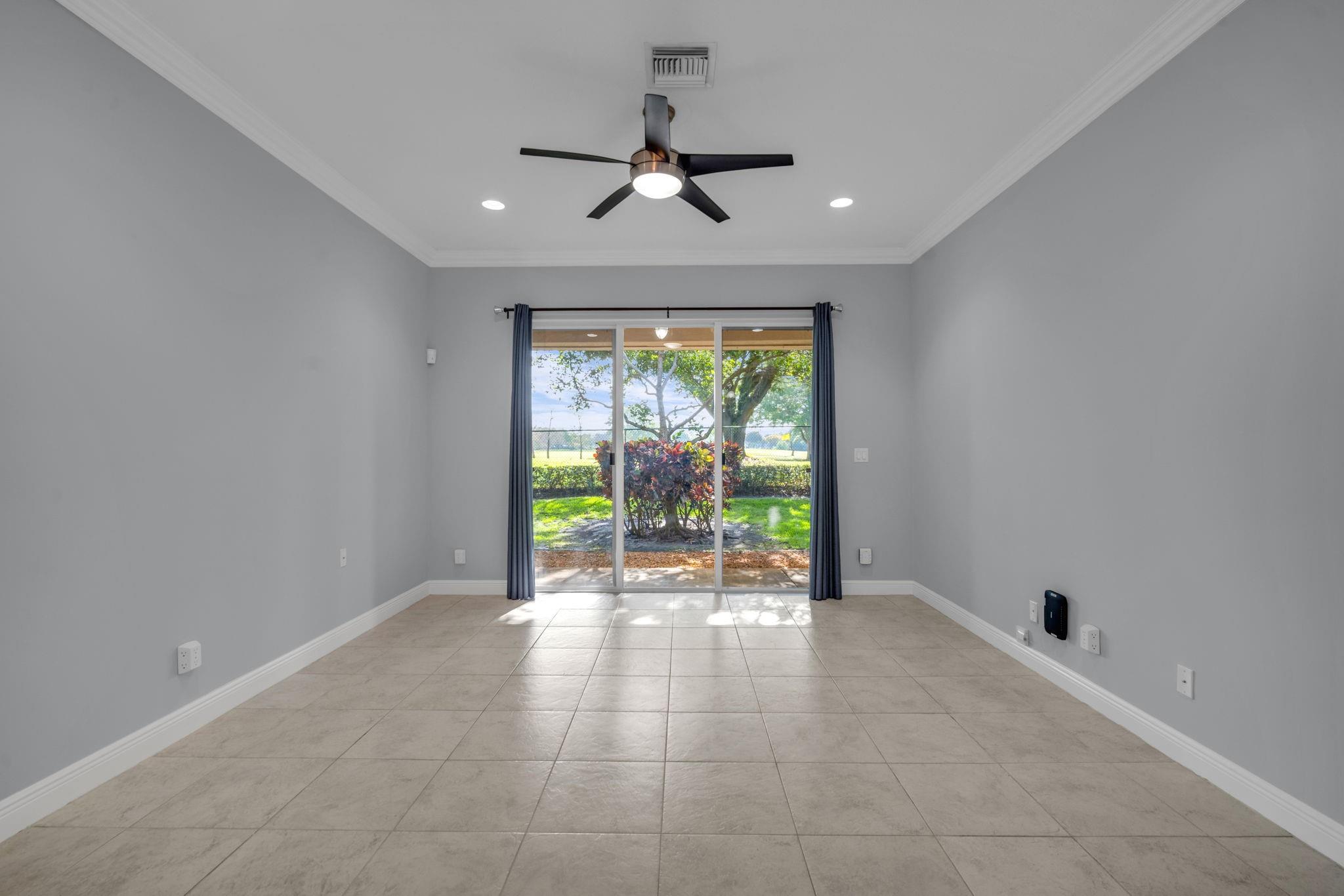 Rolling Hills Golf & Tenn - Residential Lease