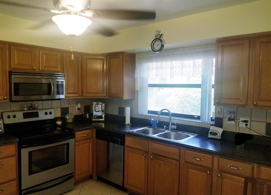 BENT TREE VILLAS WEST CONDO - Residential