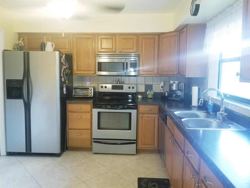 BENT TREE VILLAS WEST CONDO - Residential