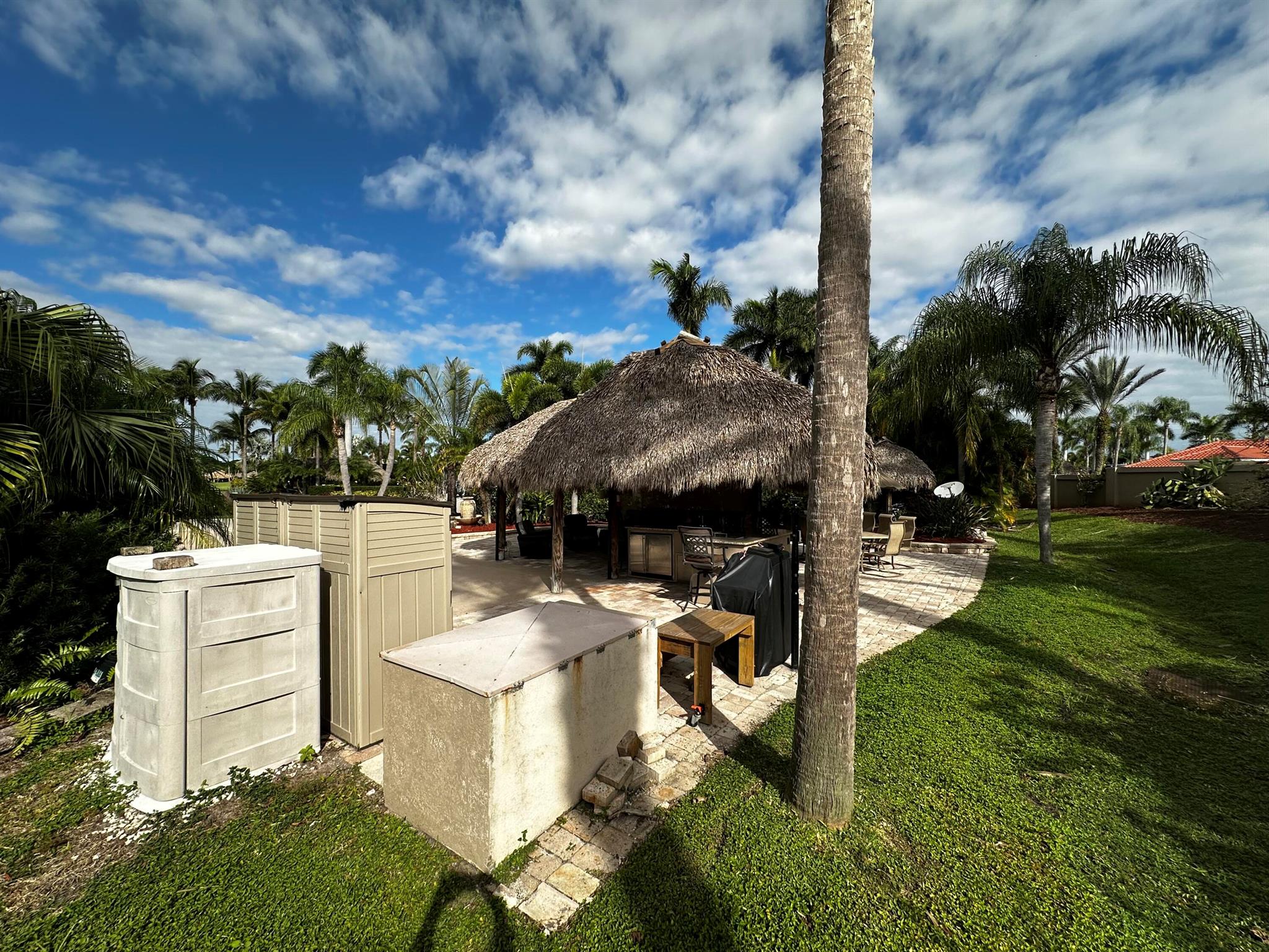 OUTDOOR RESORTS AT ST LUC - Land
