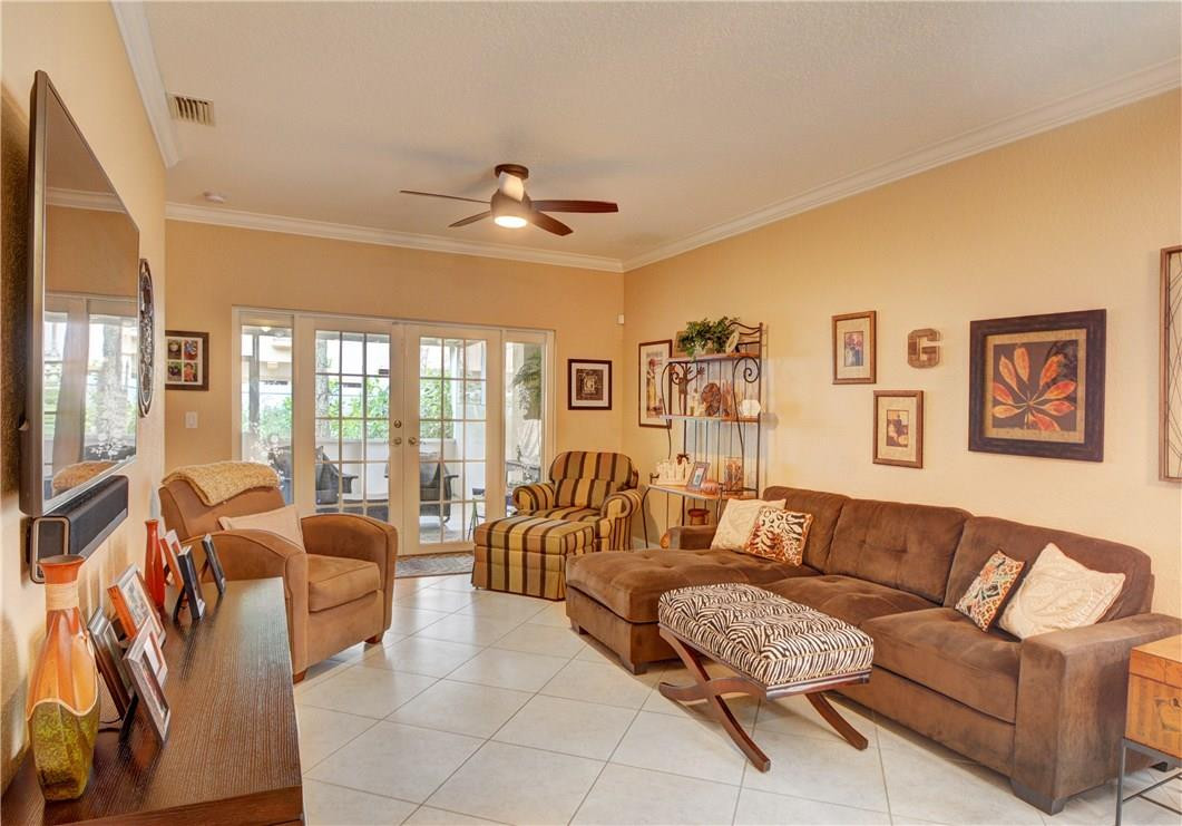 Regency Lakes At Coconut - Residential