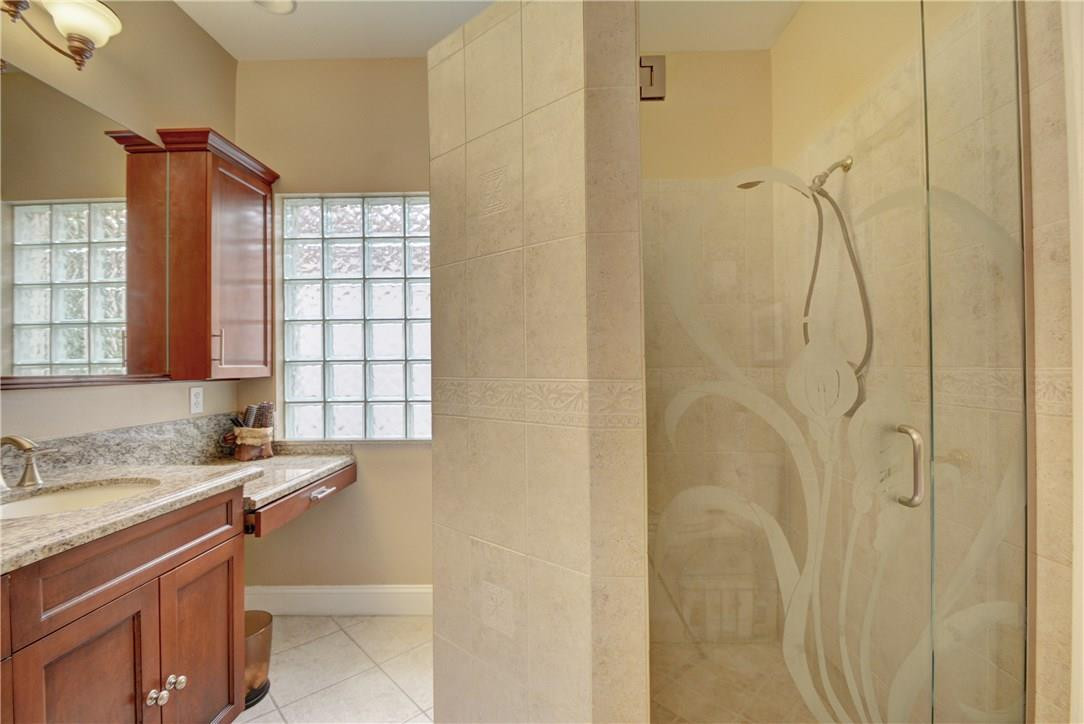Regency Lakes At Coconut - Residential