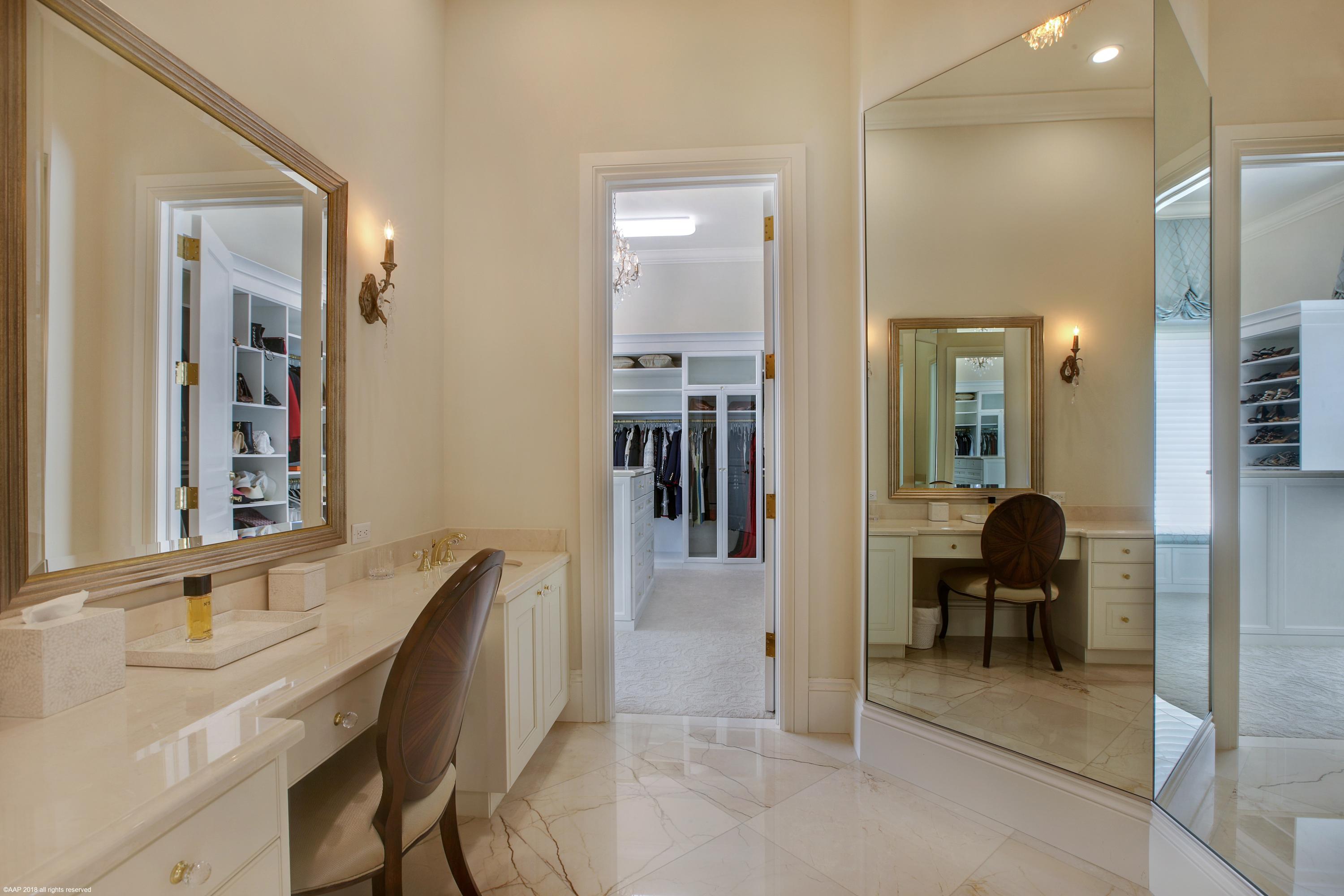 OLD PALM - Residential