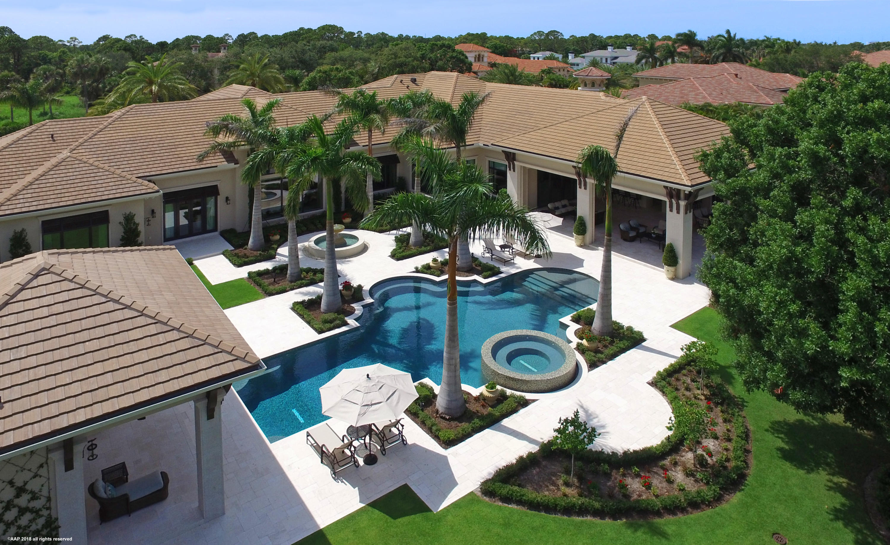 OLD PALM - Residential