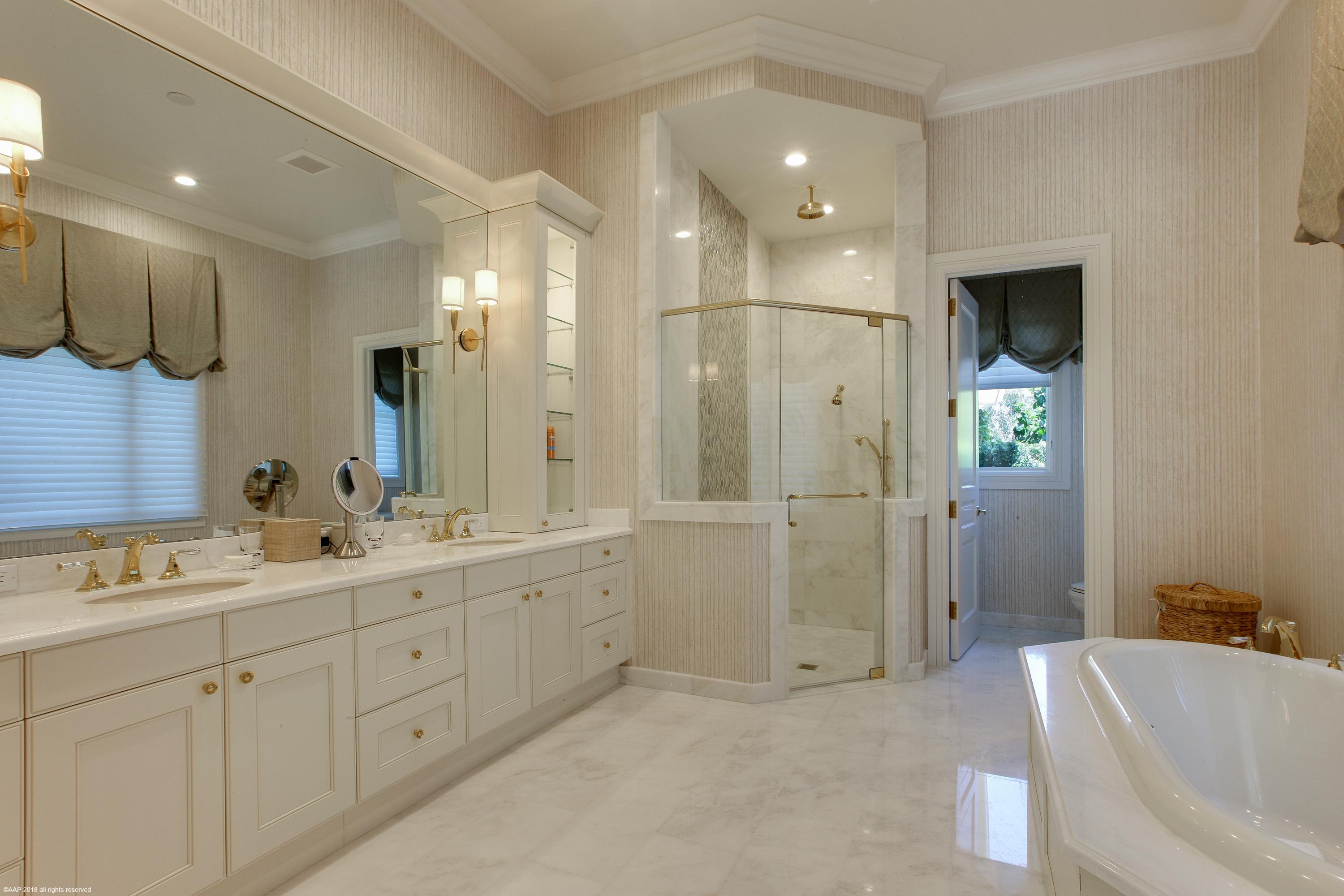 OLD PALM - Residential