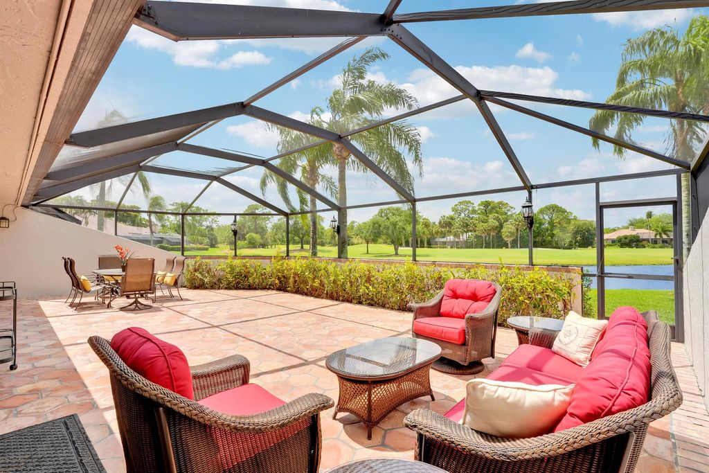 Photo of 29 Edinburgh Drive, Palm Beach Gardens, FL 33418 (MLS # R11080002)