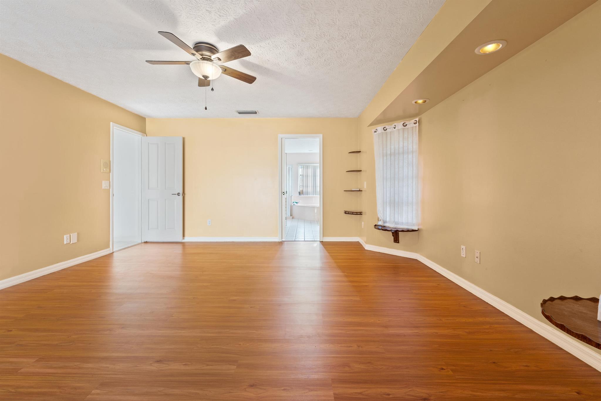 PORT ST LUCIE SECTION 2 - Residential Lease