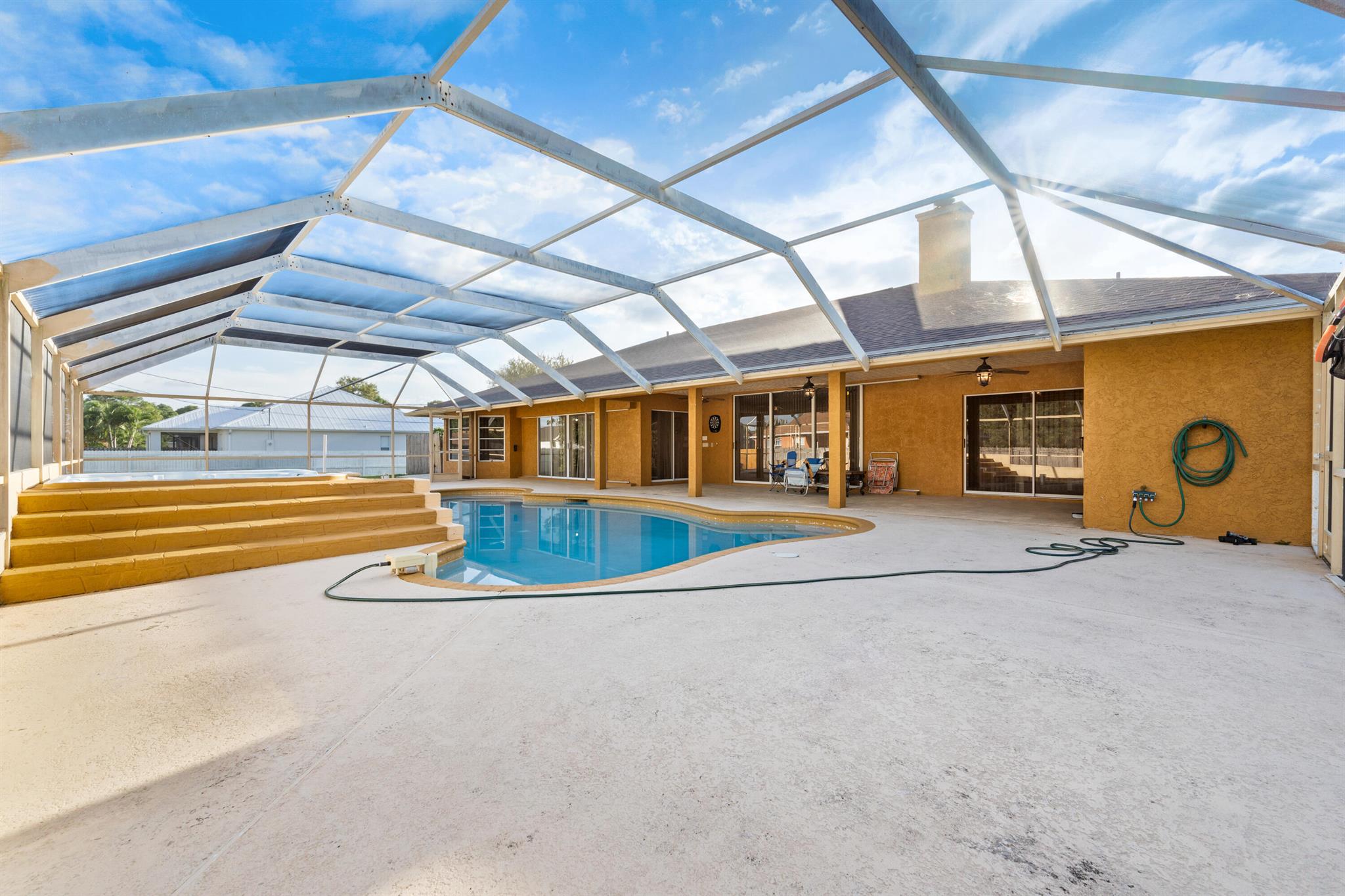 PORT ST LUCIE SECTION 2 - Residential Lease