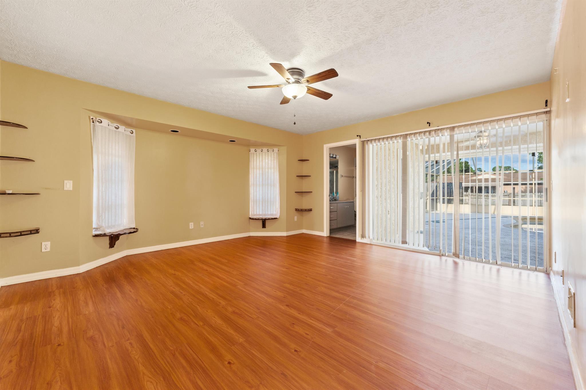 PORT ST LUCIE SECTION 2 - Residential Lease