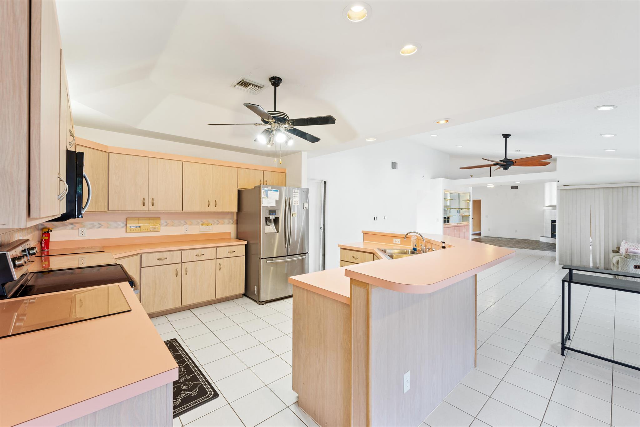 PORT ST LUCIE SECTION 2 - Residential Lease