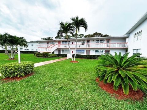 A home in Deerfield Beach