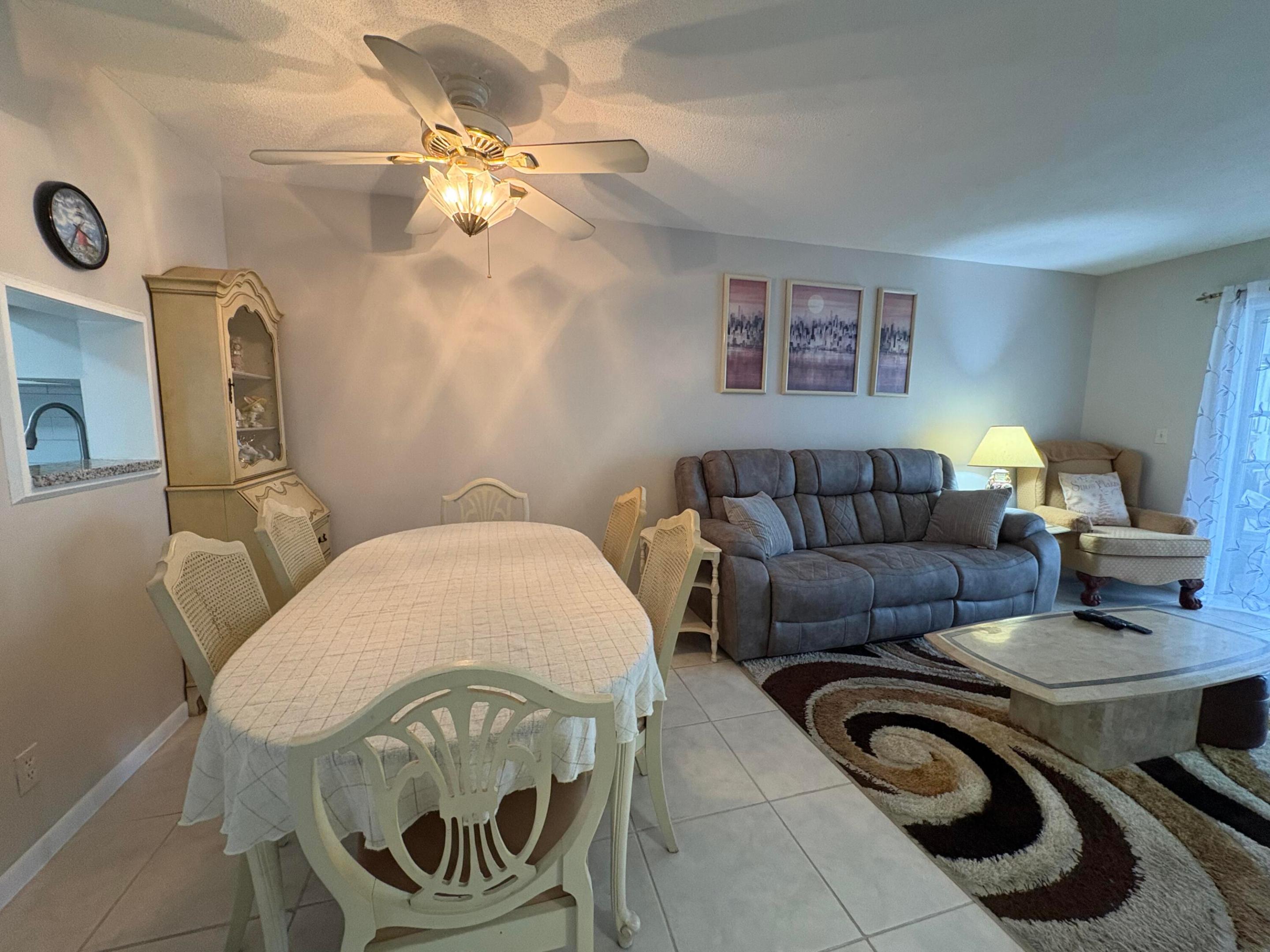 VILLAGE ROYALE CONDO 5 - Residential Lease