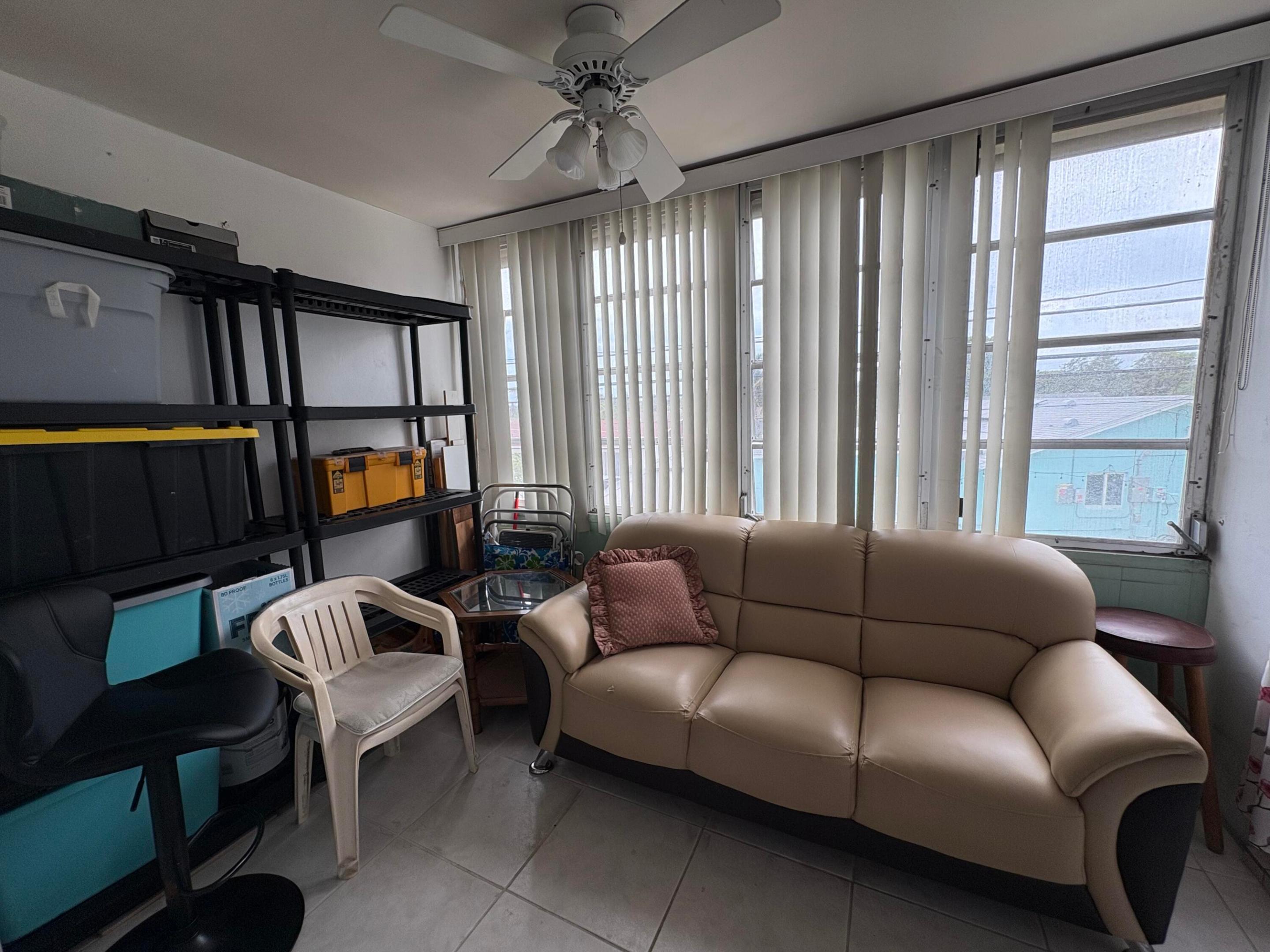 VILLAGE ROYALE CONDO 5 - Residential Lease