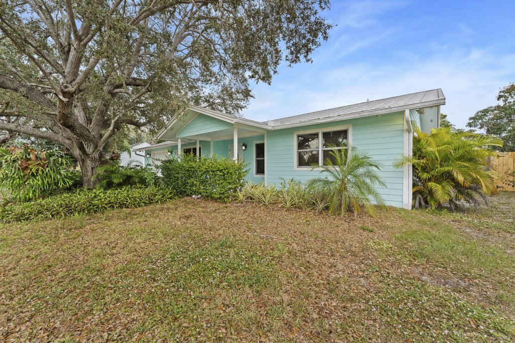 Photo of 5345 SE 52nd Avenue, Stuart, FL 34997 (MLS # R11154433)