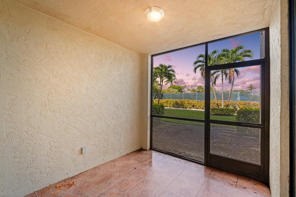 Photo of 955 Egret Circle #109, Delray Beach, FL 33444 (MLS # R11142059)