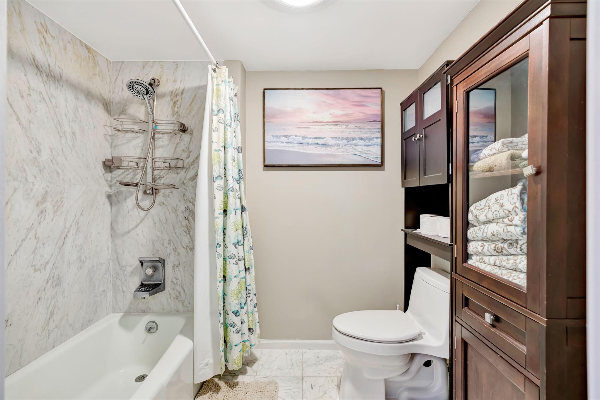 OCEAN TOWERS SOUTH CONDO - Residential Lease