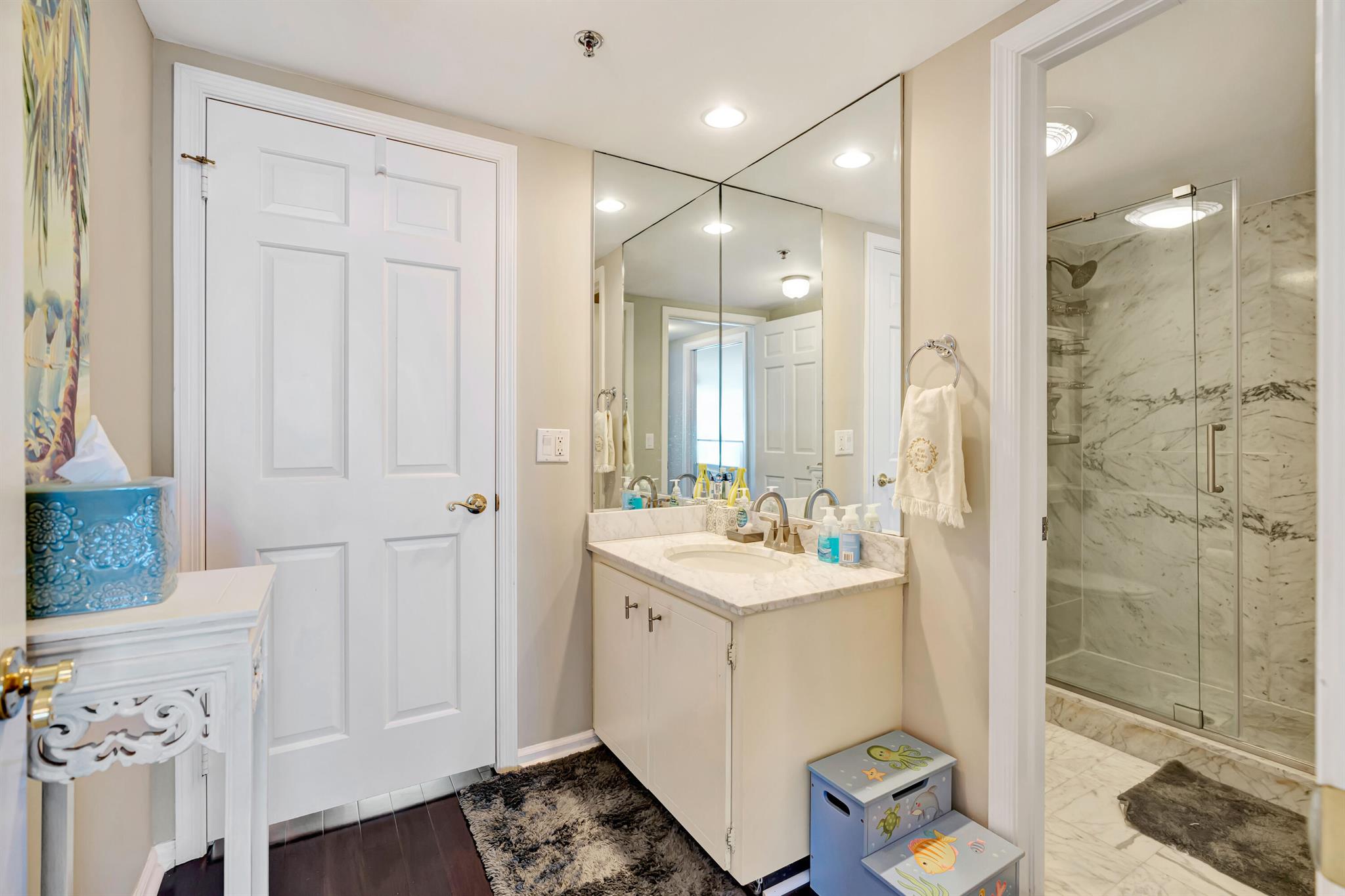 OCEAN TOWERS SOUTH CONDO - Residential Lease