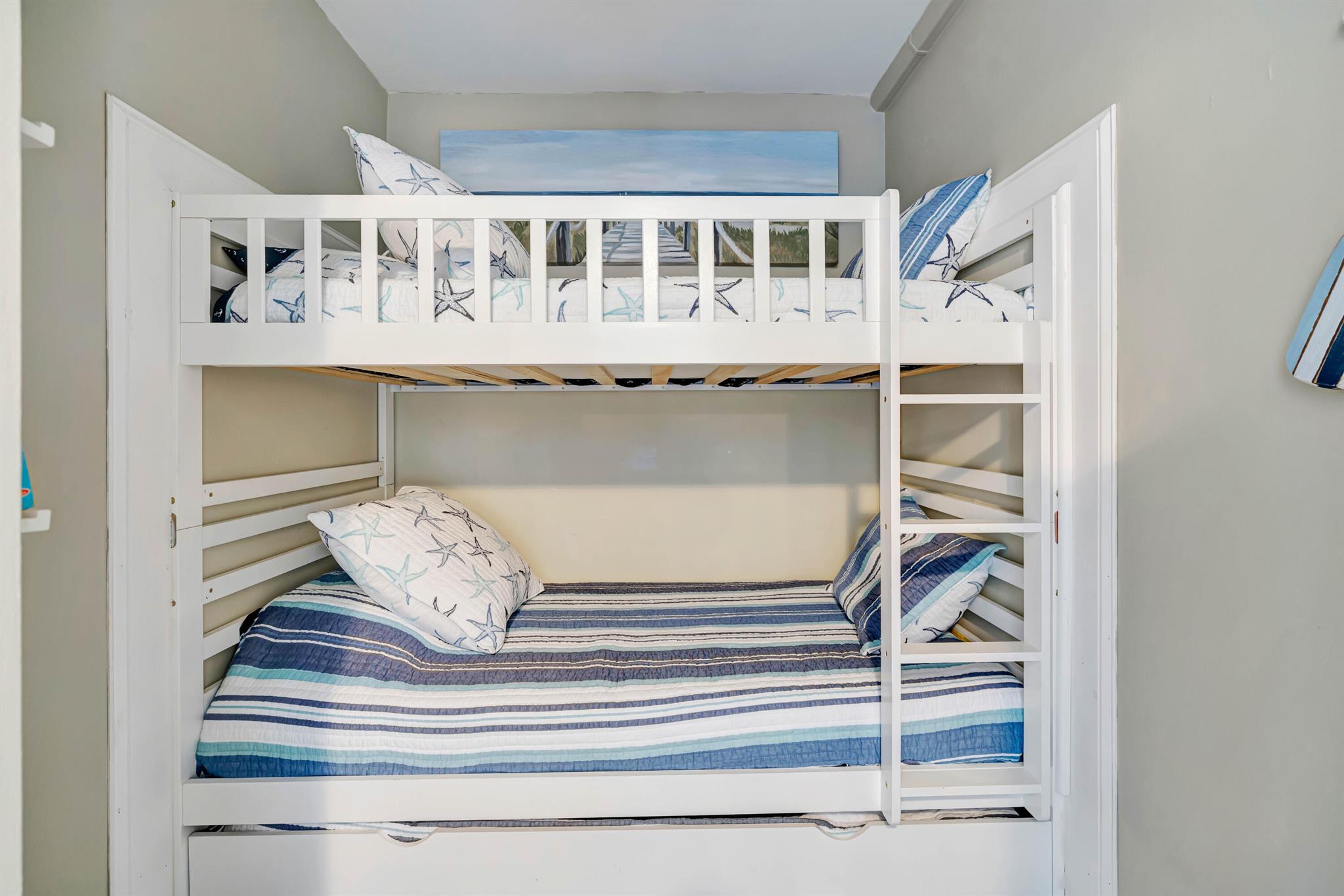 OCEAN TOWERS SOUTH CONDO - Residential Lease