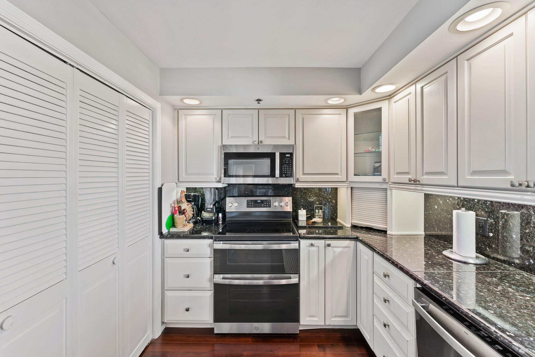 OCEAN TOWERS SOUTH CONDO - Residential Lease