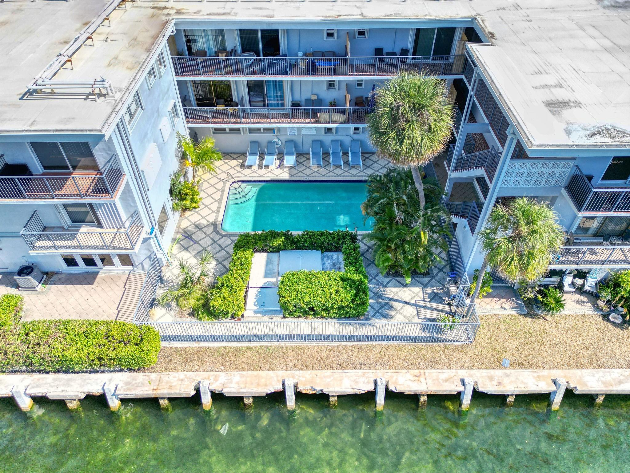 Waterway Hollywood Beach - Residential