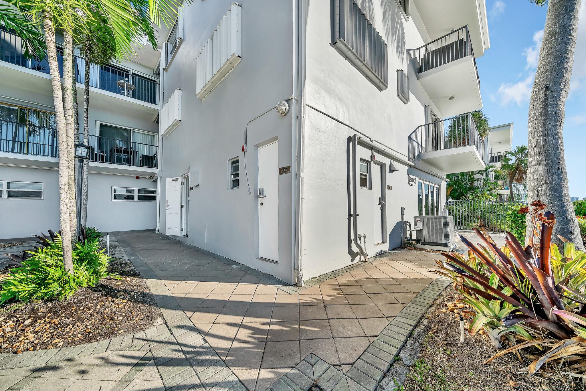 Waterway Hollywood Beach - Residential