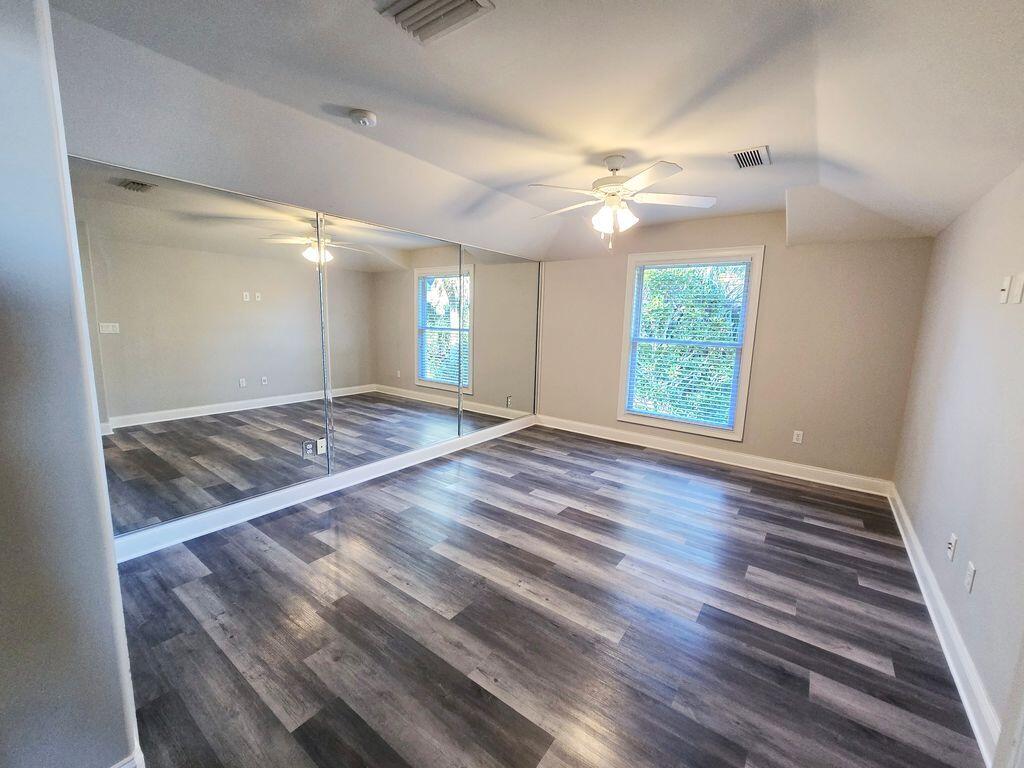 ISLAND ESTATES SUBD - Residential