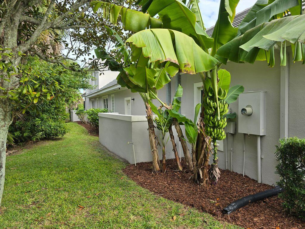 ISLAND ESTATES SUBD - Residential