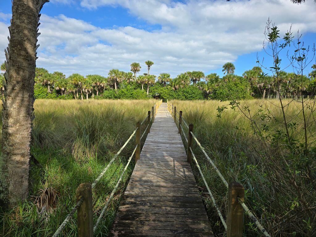 ISLAND ESTATES SUBD - Residential