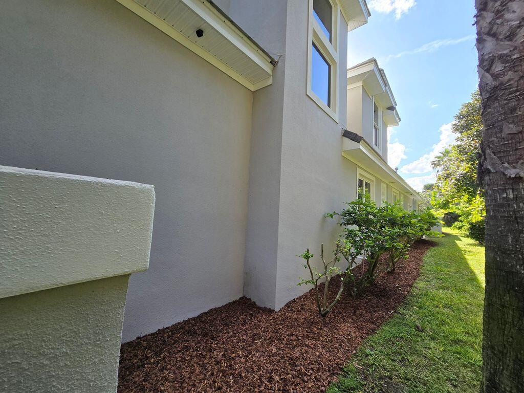 ISLAND ESTATES SUBD - Residential