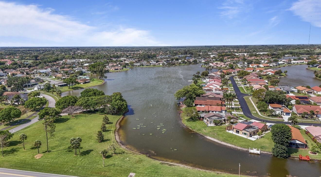 LAKES OF SHERBROOKE PH 7 - Residential