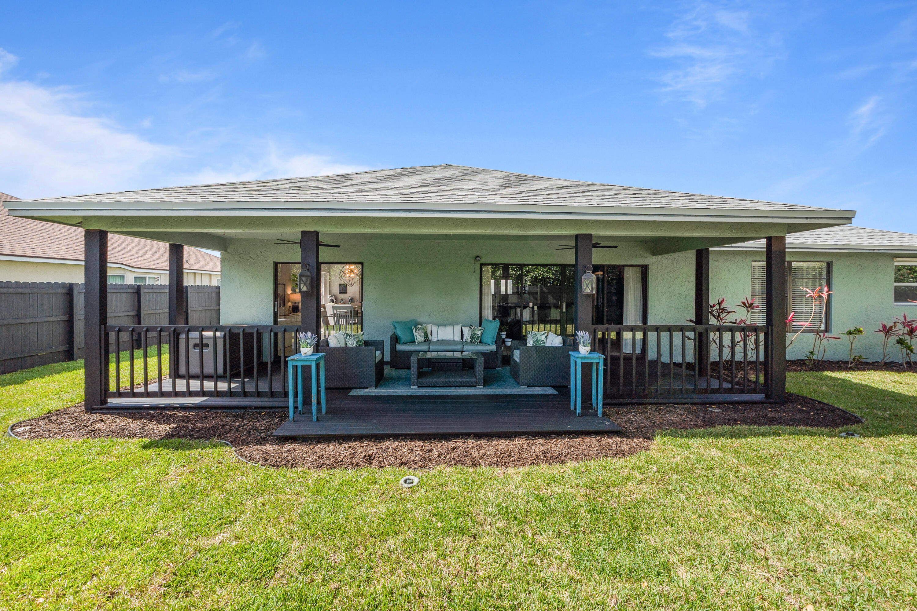 LAKES OF SHERBROOKE PH 7 - Residential