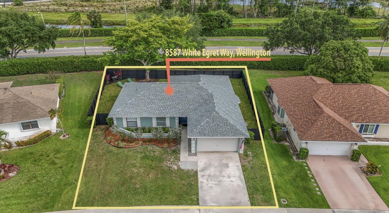 8587 White Egret Way