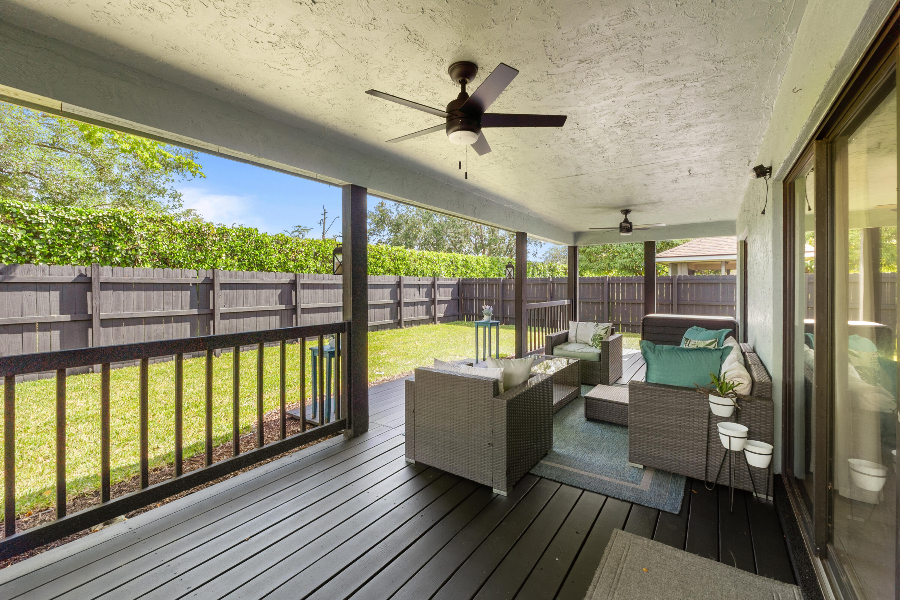 LAKES OF SHERBROOKE PH 7 - Residential