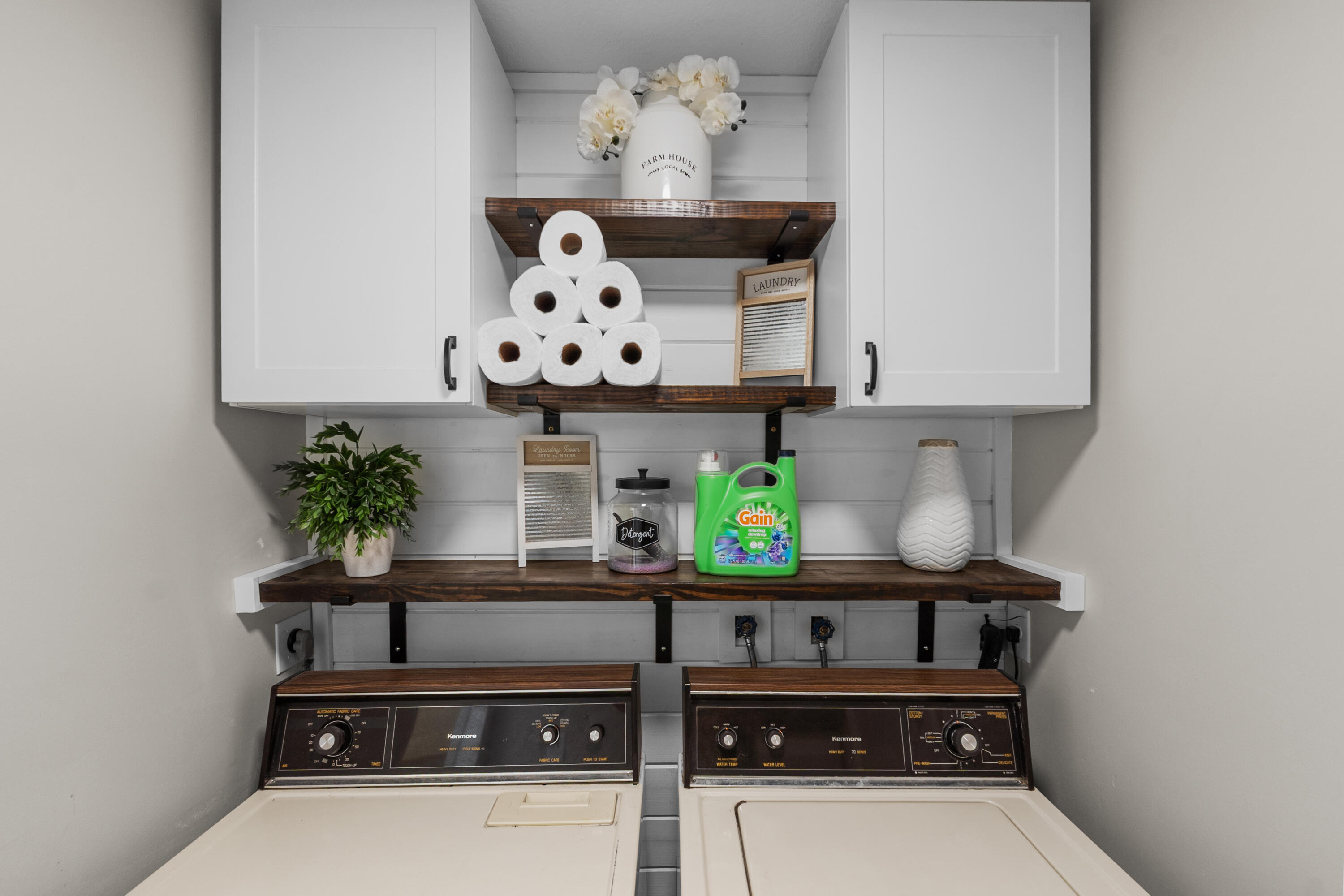 LAKES OF SHERBROOKE PH 7 - Residential