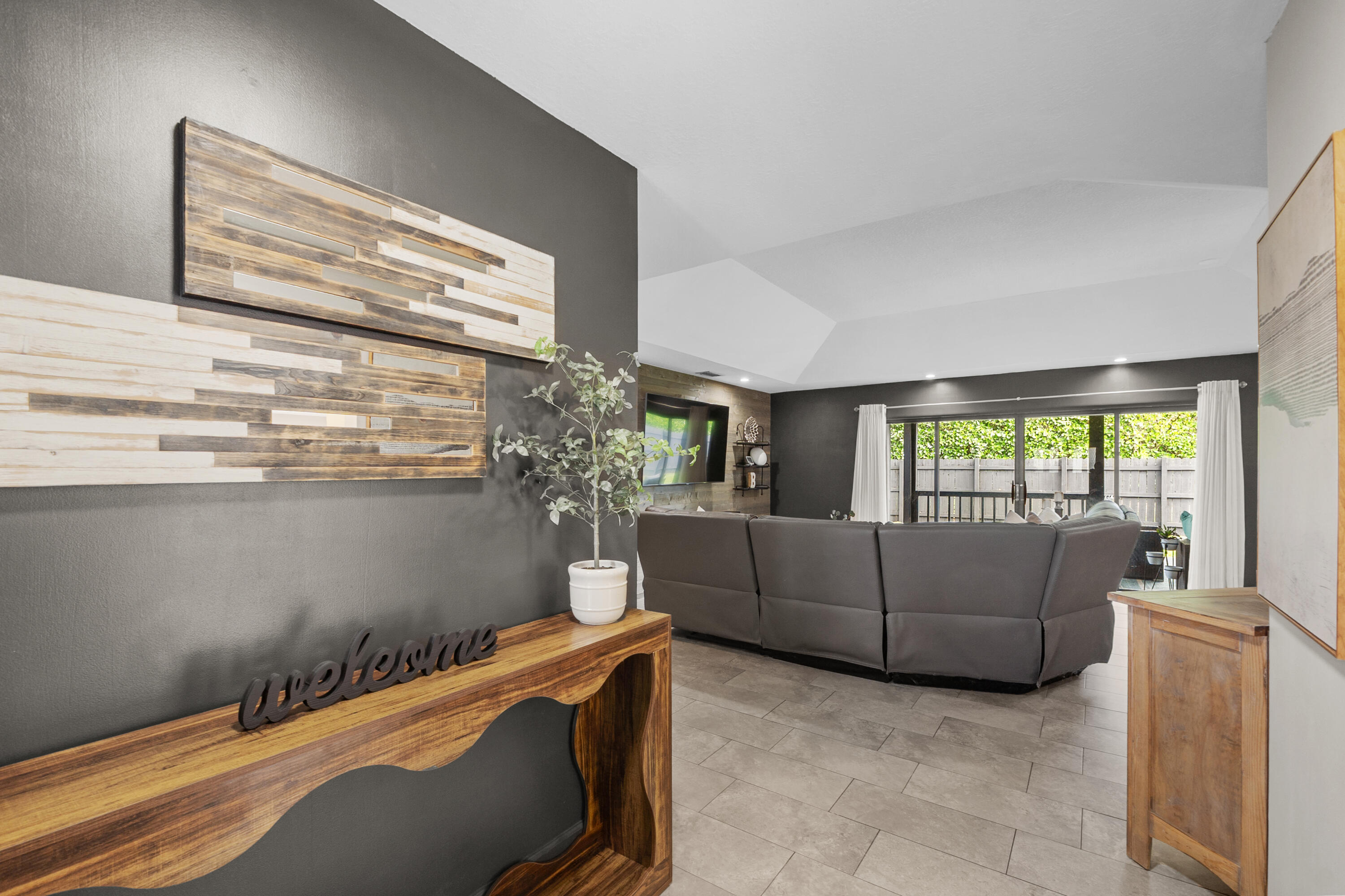 8587 White Egret Way