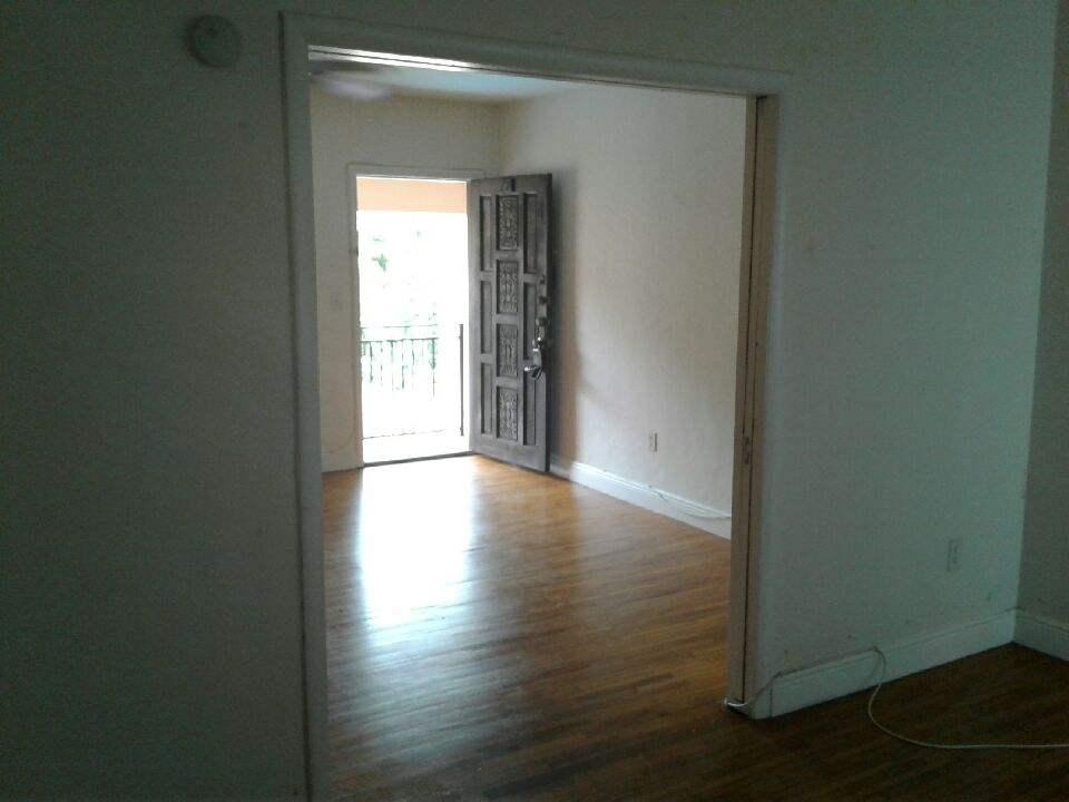 C GAB DOUGLAS SEC - Residential Lease