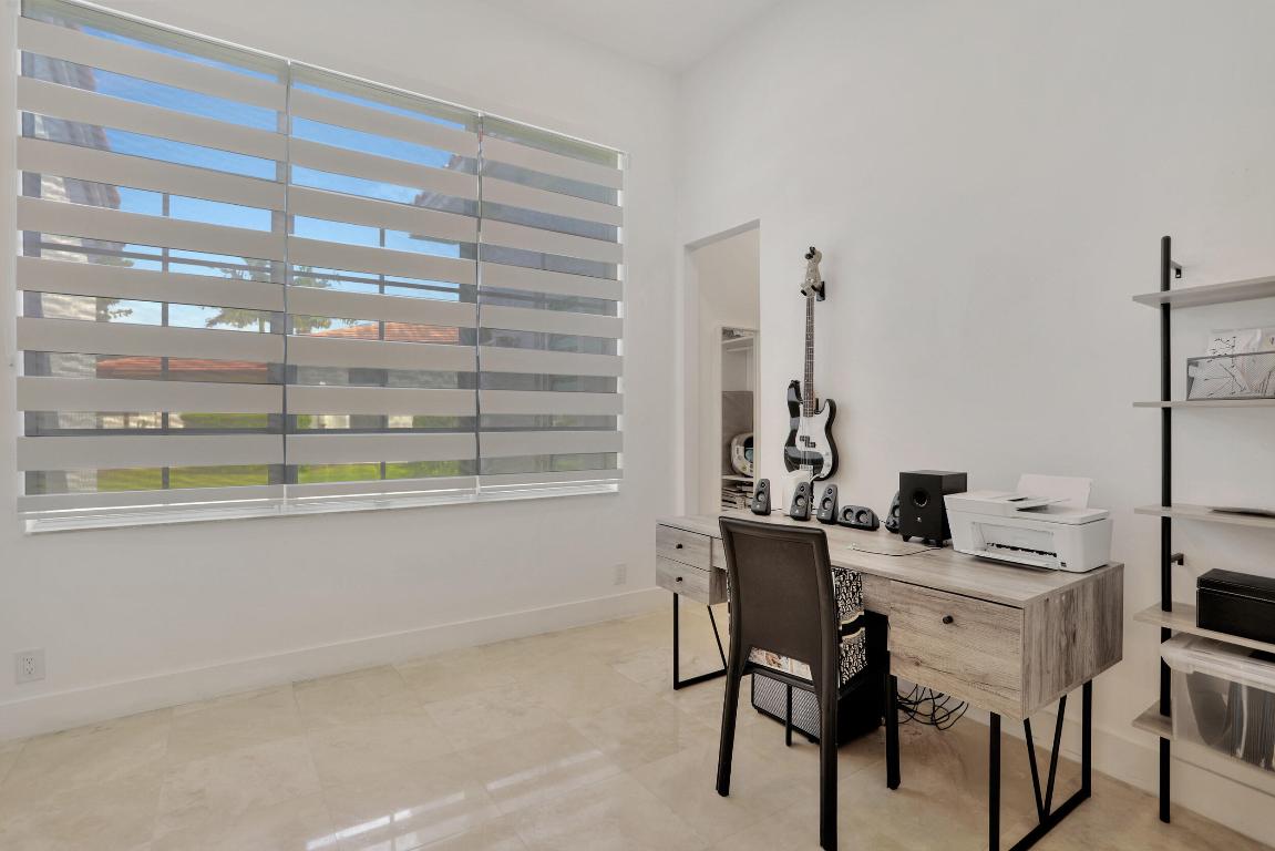 Banyan Isles - Residential