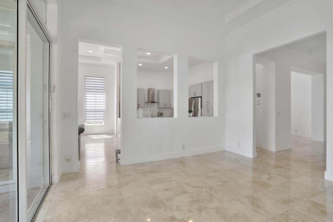 Banyan Isles - Residential