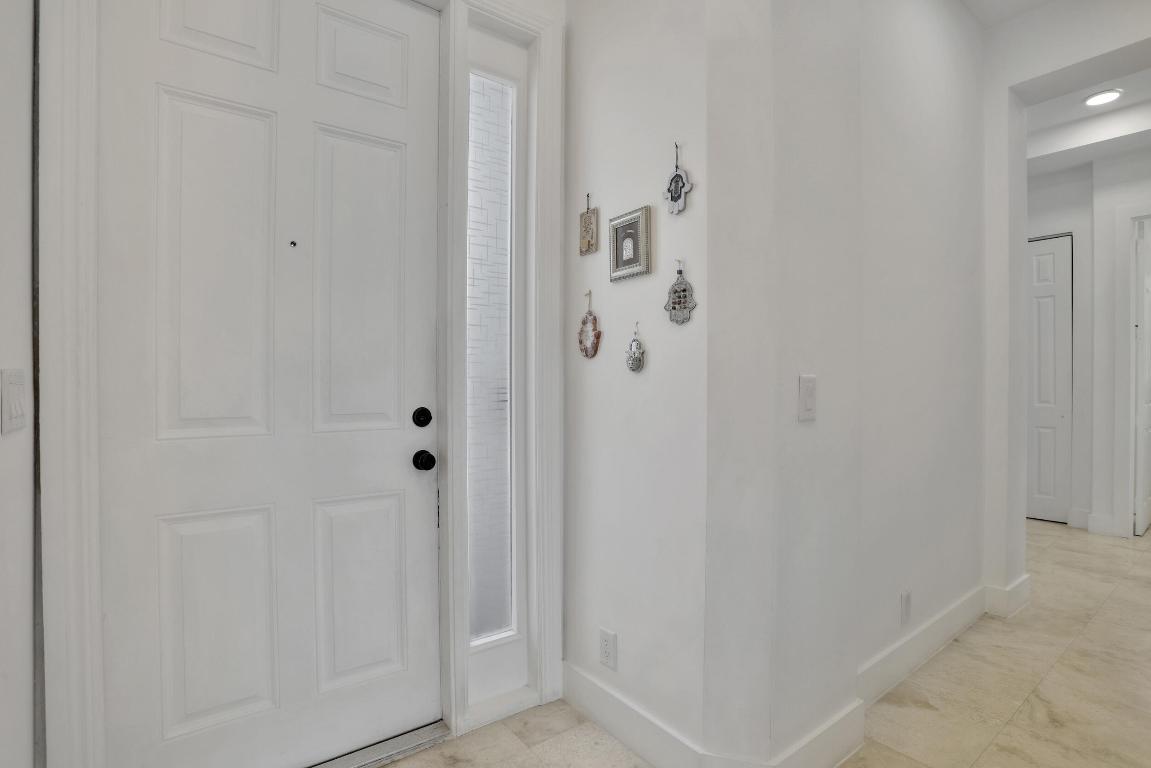 Banyan Isles - Residential