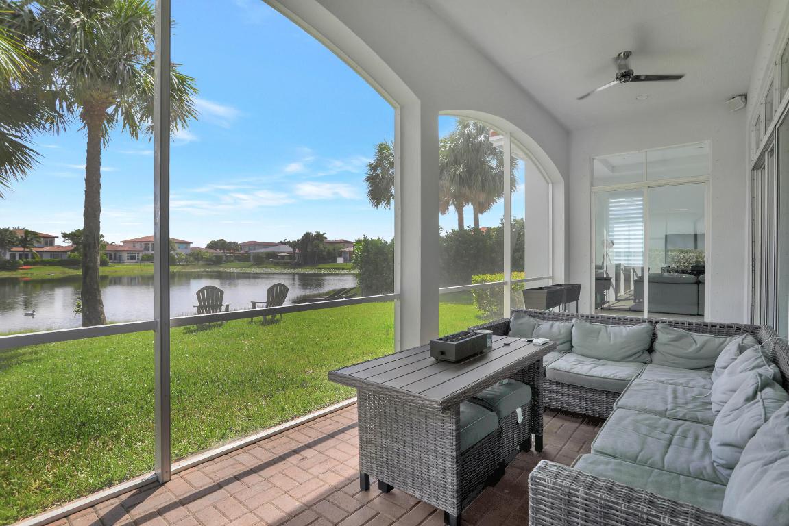 Banyan Isles - Residential