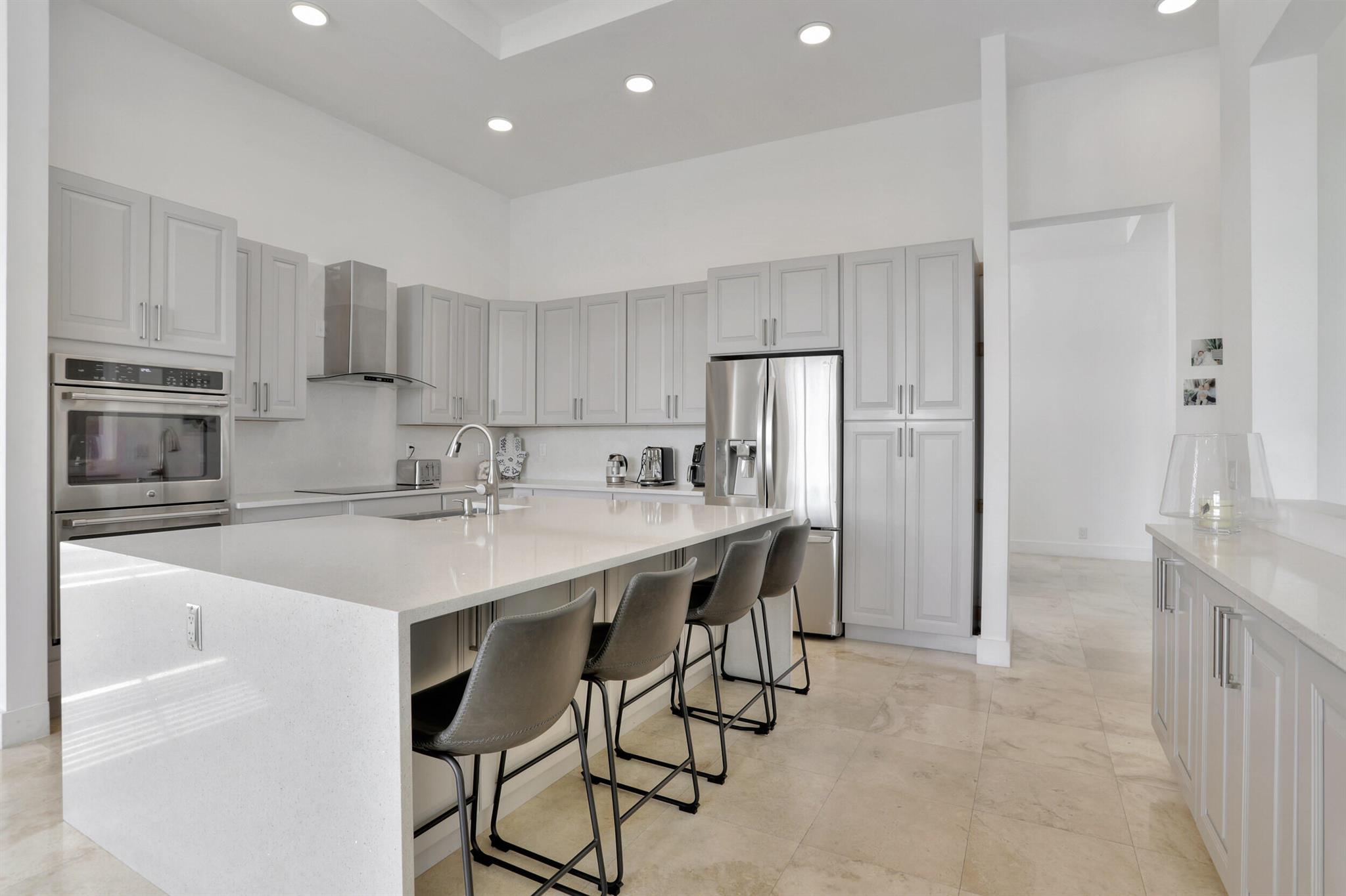 Banyan Isles - Residential