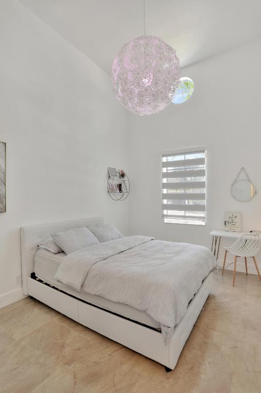 Banyan Isles - Residential