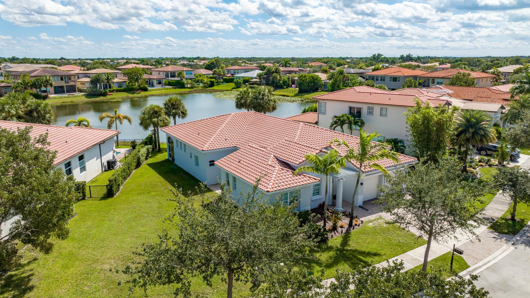 8199 NW 124th Terrace